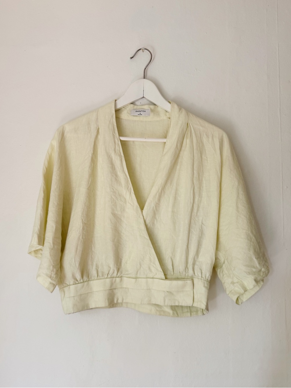 Aritzia Babaton Pale Yellow Linen V-neck Wrap Top - Picture 1 of 6